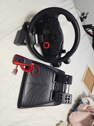 Volante Logitech Driving Force GT + Ras1ution