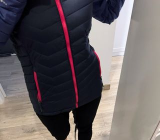 Chaqueta Columbia azul y negra