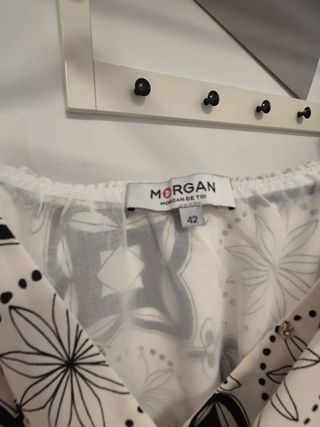 Vestido Morgan Estampado Geométrico Blanco y Negro