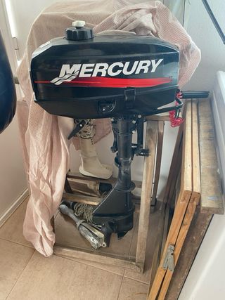 Zodiac semirrígida con motor Mercury 2.5 2 tiempos