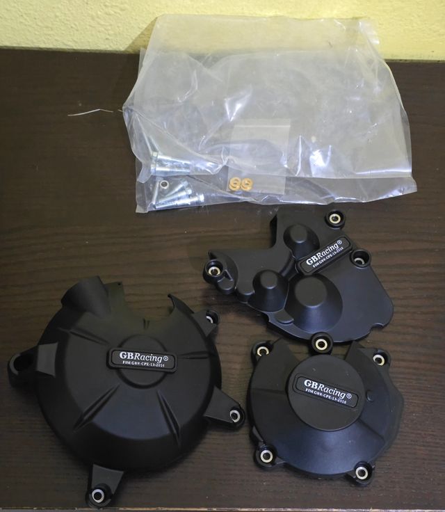Tapas protectoras motor GB Racing Kawasaki ZX6R