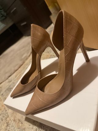 Zapatos de tacón Mango piel efecto cocodrilo