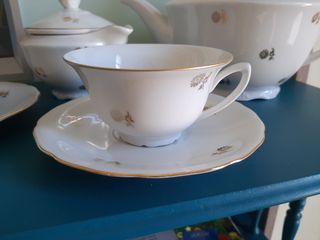 Set 2 tazze, zuccheriera e teiera porcellana