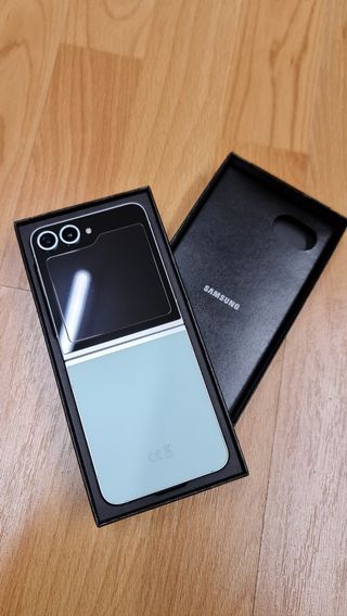 Samsung Z Flip 6 256GB in garanzia