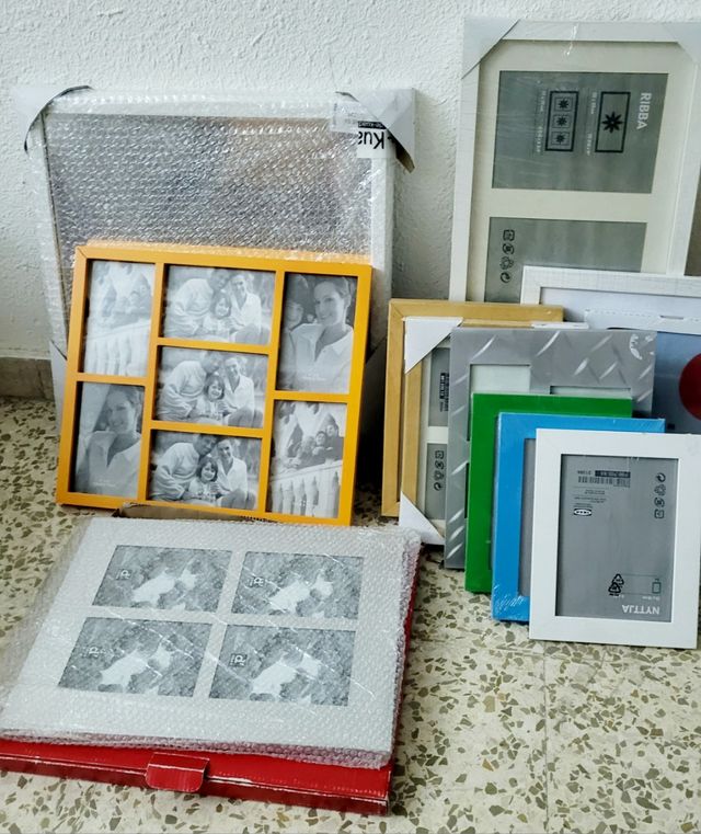 Oferta Lote 15 €. Marcos fotos 2 €/Ud. Espejo 5 €
