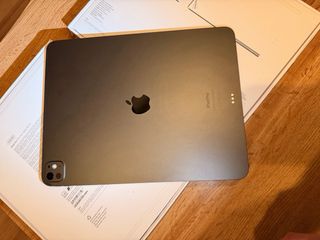 iPad Pro M4 13 + Magic Keyboard + Apple Pencil Pro
