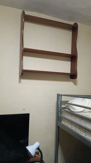 2 Estanterías de madera para pared