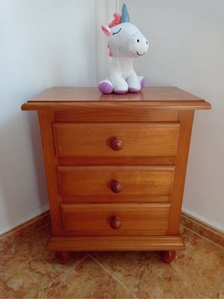 Mesita madera de pino