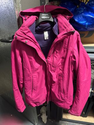Abrigo cazadora rosa con forro polar