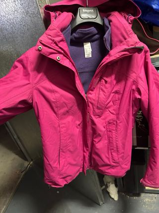 Abrigo cazadora rosa con forro polar