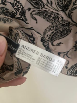 Camisón Andrés Sardá encaje floral