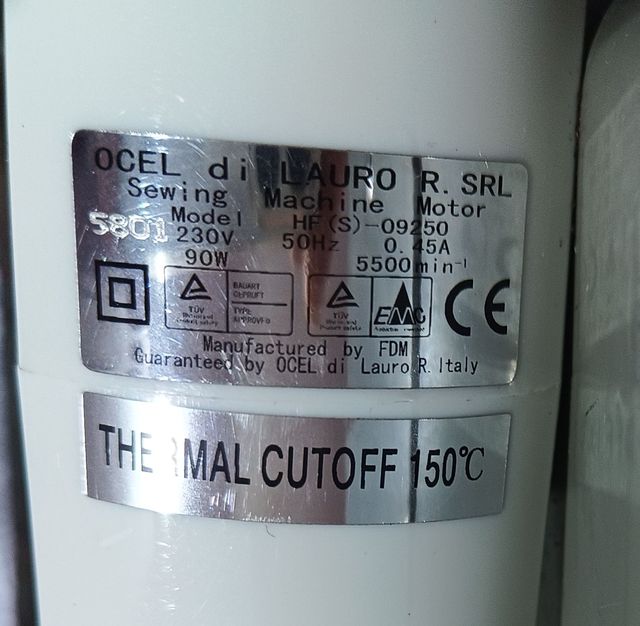 Máquina de coser Wertheim