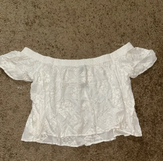 Blusa Rue21 Hombros Descubiertos Blanca