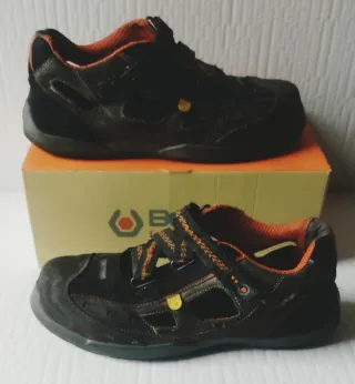 Scarpe antinfortunistiche BASE , 4 paia.