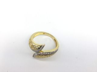 anillo oro 18k con piedra con circonita