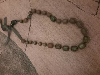 Collar de cuentas verde