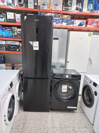 Oferta combo nevera y lavadora secadora nueva/tara