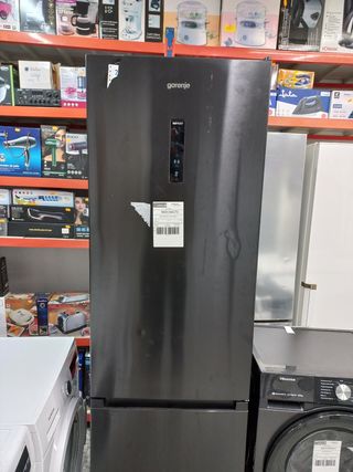 Oferta combo nevera y lavadora secadora nueva/tara