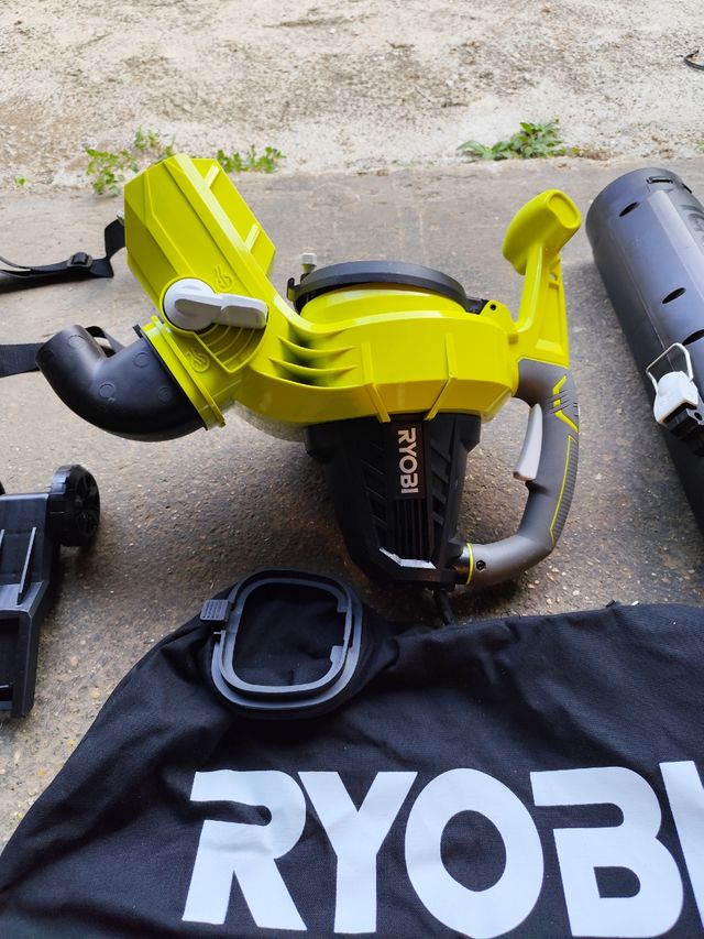 Soffiatore/Aspiratore Ryobi 3000W RBV3000CEVS