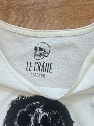 Camiseta Le Cráne con calavera y flecos, unisex