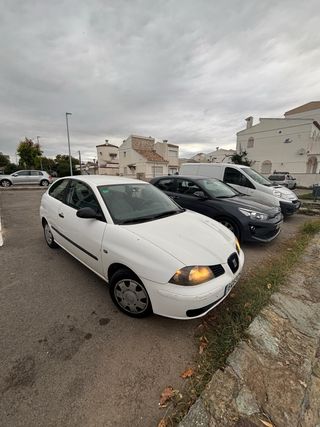 SEAT Ibiza 2004