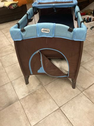 Cuna de viaje / parque de juegos