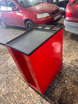 Cajón de herramientas Würth con herramientas