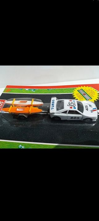 HOT WHEELS (M.C TOY)