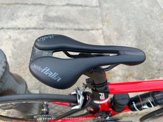 Bicicleta Pinarello F8 Roja NEGOCIABLE