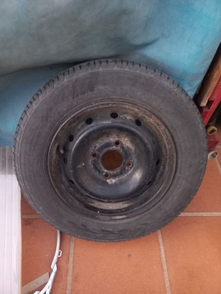 Neumático de remolque