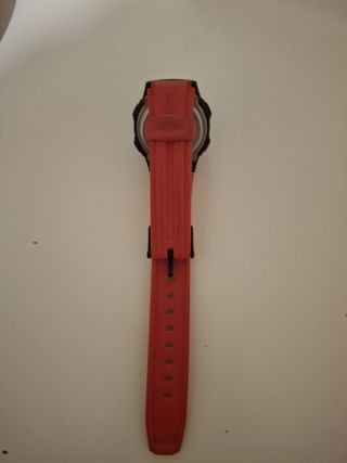 Reloj Casio Plata y Rojo