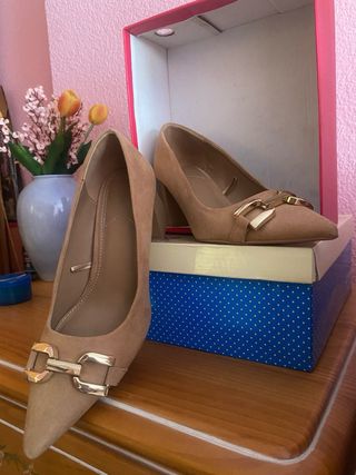 Tres tipos de Zapatos (10€ cada pareja)