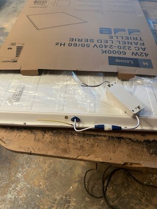 Pantalla LED Luz Fría Intensa