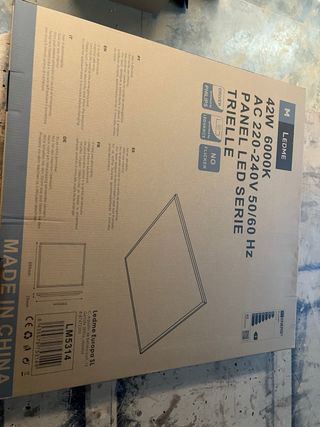 Pantalla LED Luz Fría Intensa