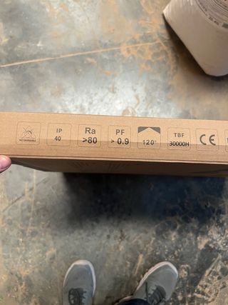 Pantalla LED Luz Fría Intensa