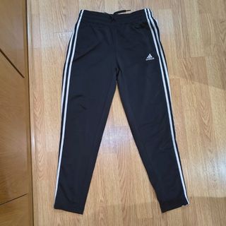 Chándal Adidas Negro con Rayas Blancas