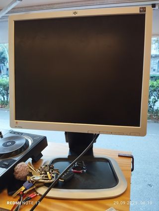 Monitor HP L1950g