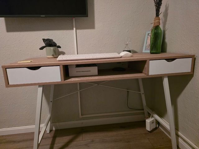 Escritorio moderno madera y metal mas silla