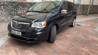 Lancia Voyager platinum