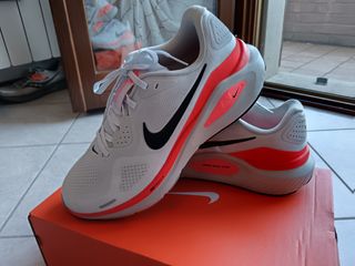 Nike Structure 26 Scarpe da Corsa Uomo Tg 44