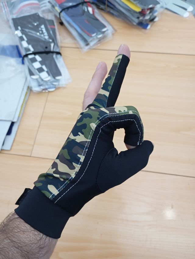 Guante de billar FAMA camuflaje