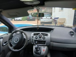 Renault Scenic 2009