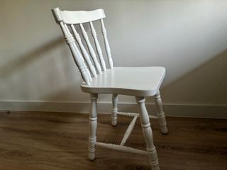 Escritorio de madera blanco