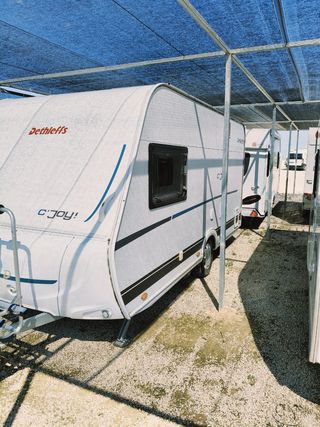 Caravana Dethleffs c'joy 