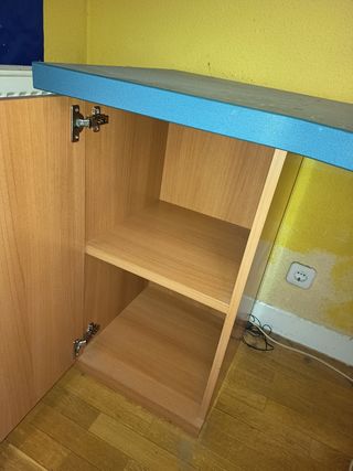 OCASION!!!! Mesa de estudio azul y madera