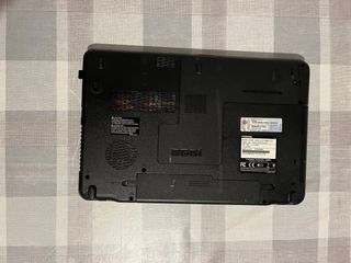 Portátil Toshiba Satellite AMD C660D Negro