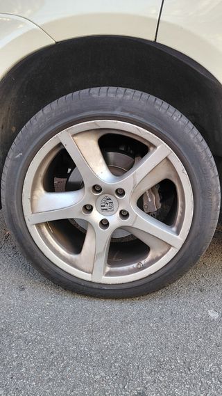 Llantas Porsche Cayenne 957 de 20 con michelins