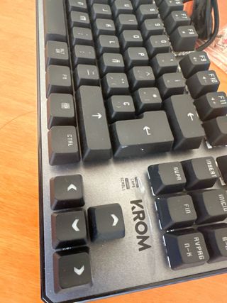 Teclado Mecánico Krom Negro/Gris