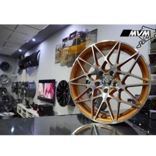 Juego de 4 Llantas 18 M4 GTS Gold BM040