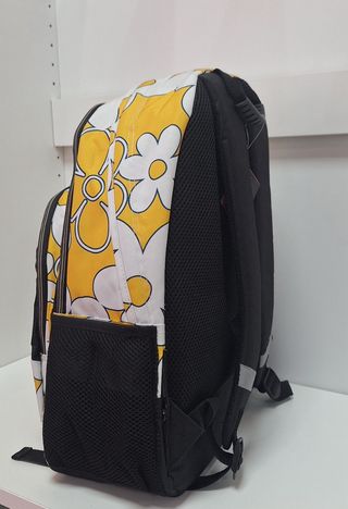 Mochila escolar con estampado floral